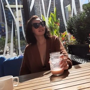 Meet your Posher, Meghan